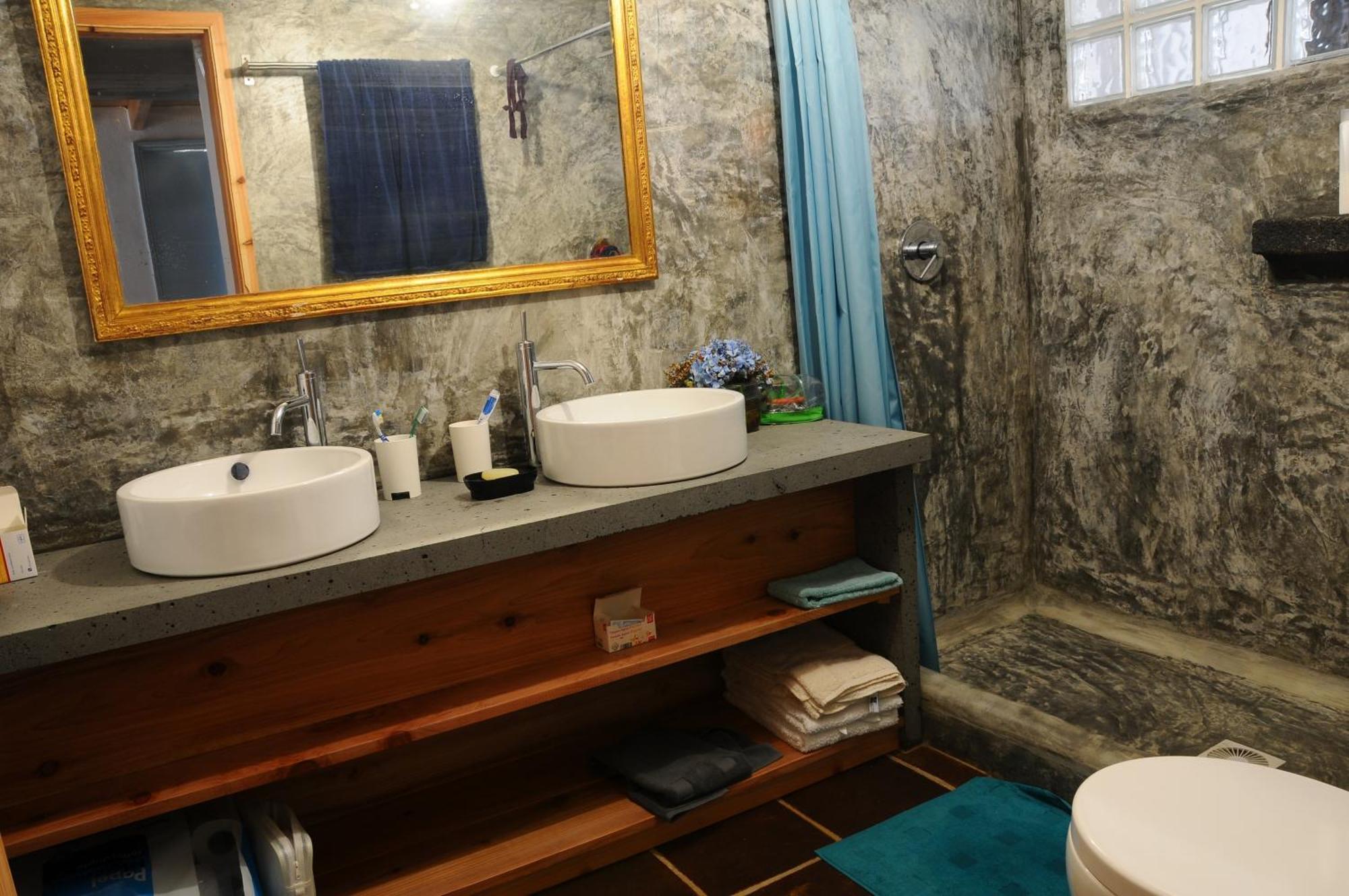 Casas Portas Do Mar E Portas Do Sol Holiday home *